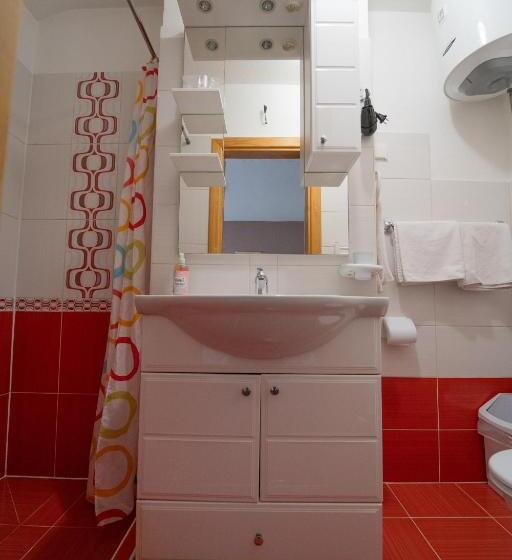 پانسیون Guest House Babilon