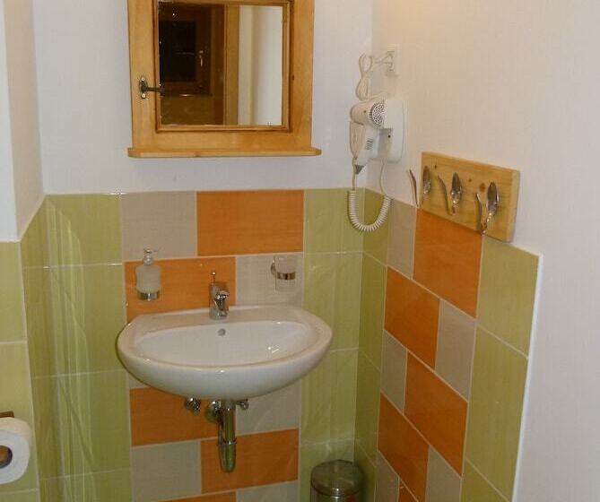 پانسیون Guest House Eco Vila Mila