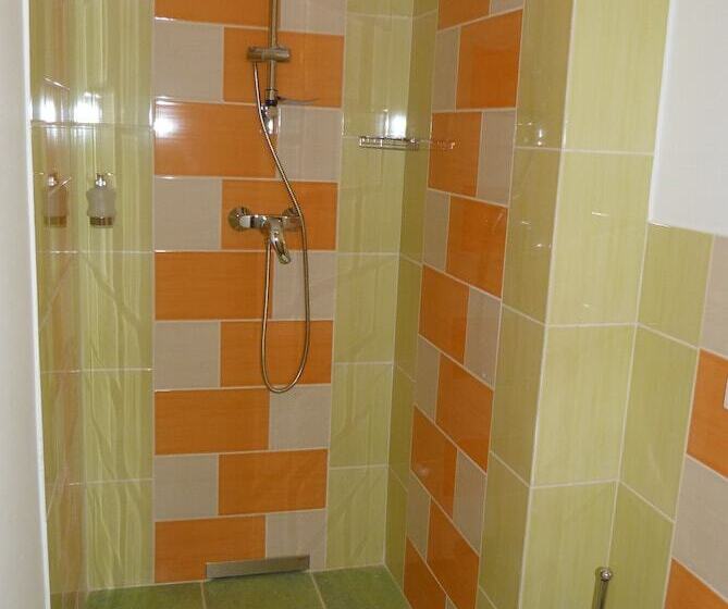 پانسیون Guest House Eco Vila Mila