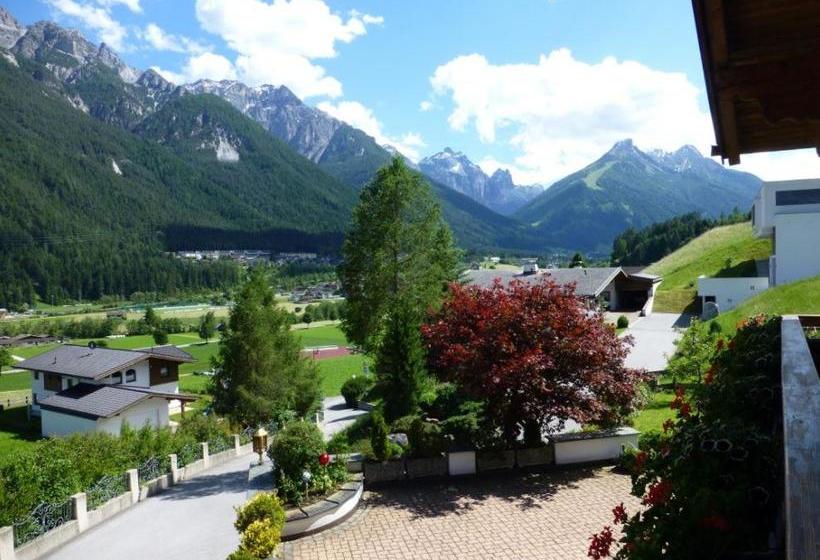 膳宿费 Landhaus Laner