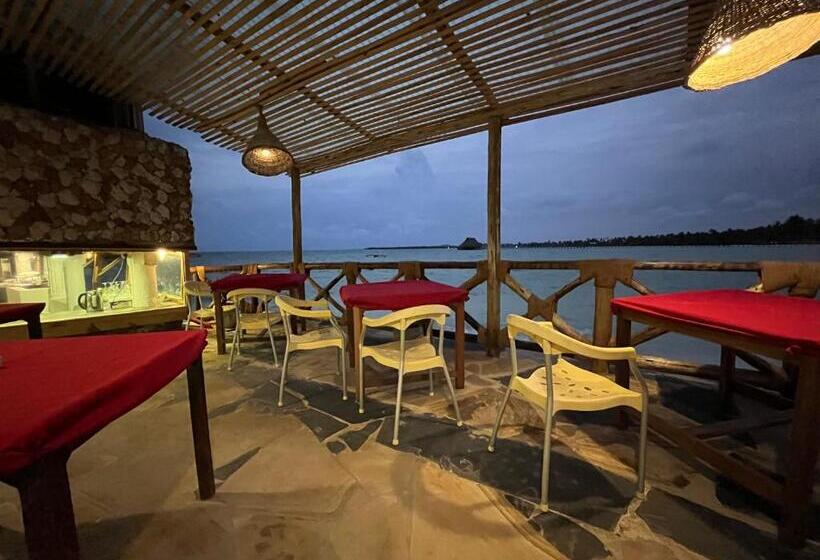 پانسیون Malcom Residence