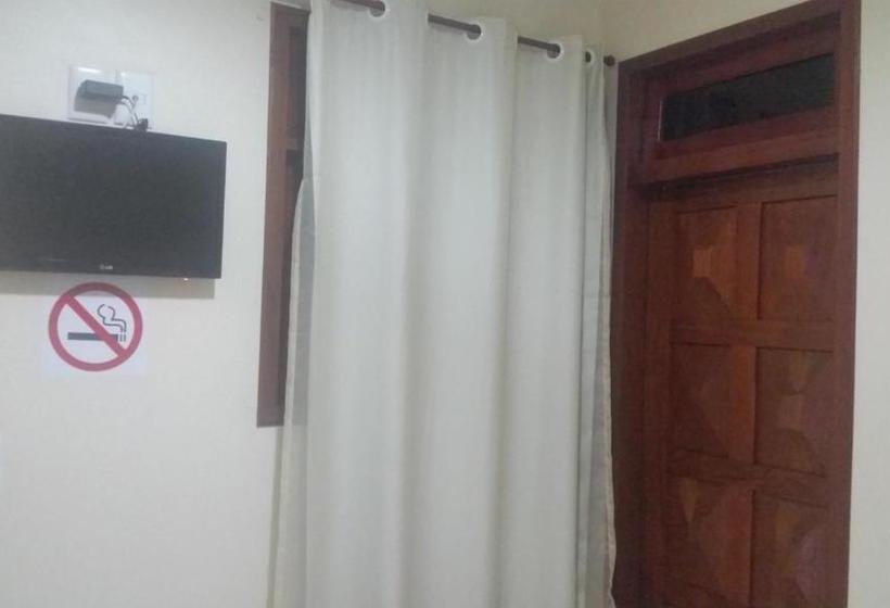 ペンション Pousada Diamante