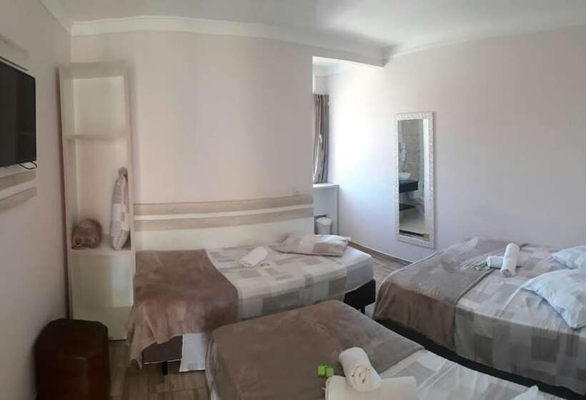 بنسيون Pousada Divino