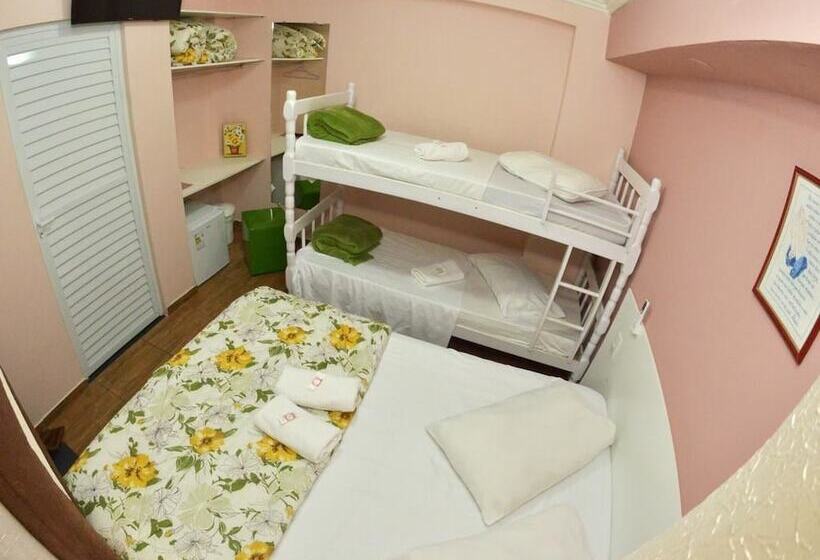 بنسيون Pousada Divino