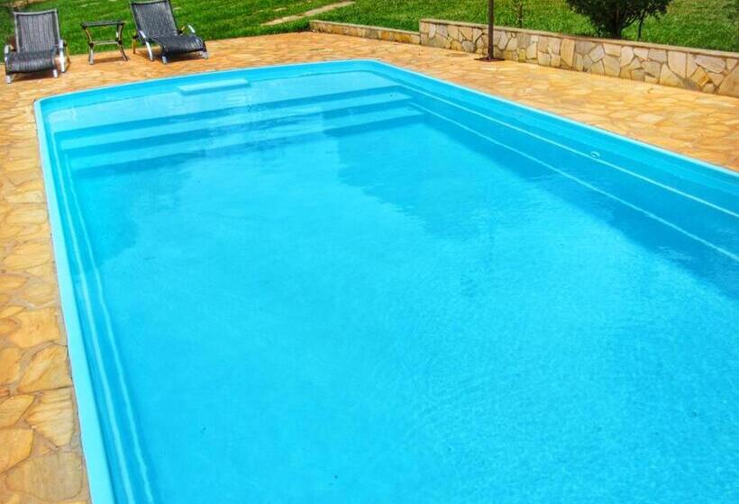 膳宿费 Pousada Mandalla