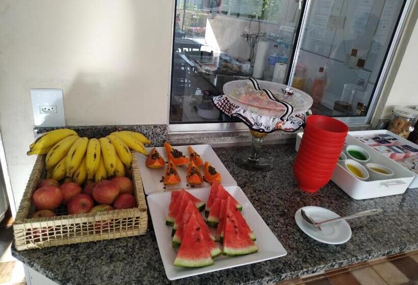 Пансион Pousada Vila Real Flats