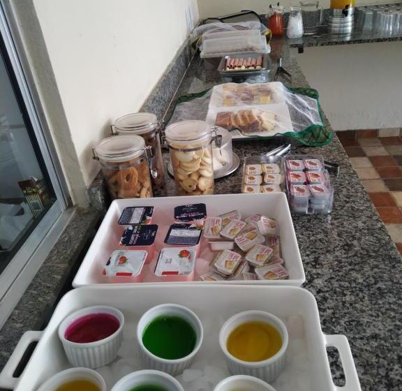 Пансион Pousada Vila Real Flats