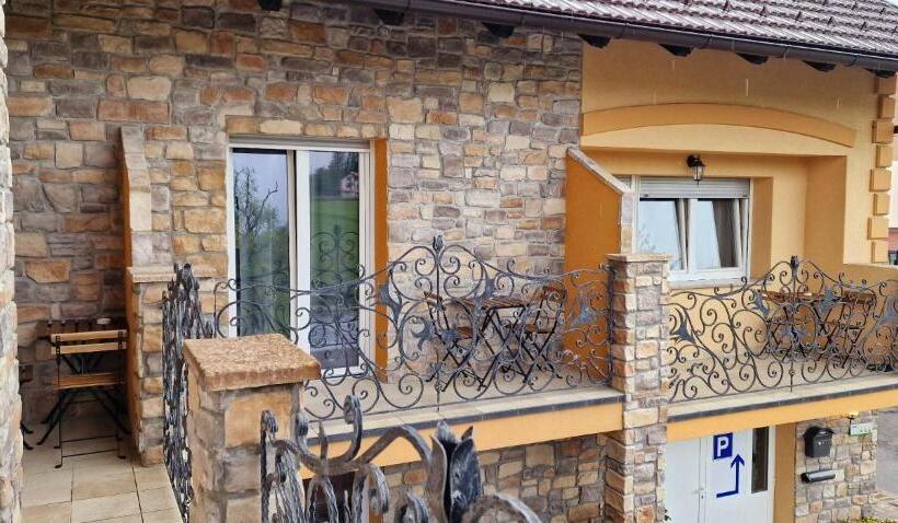 پانسیون Samarin črnomelj