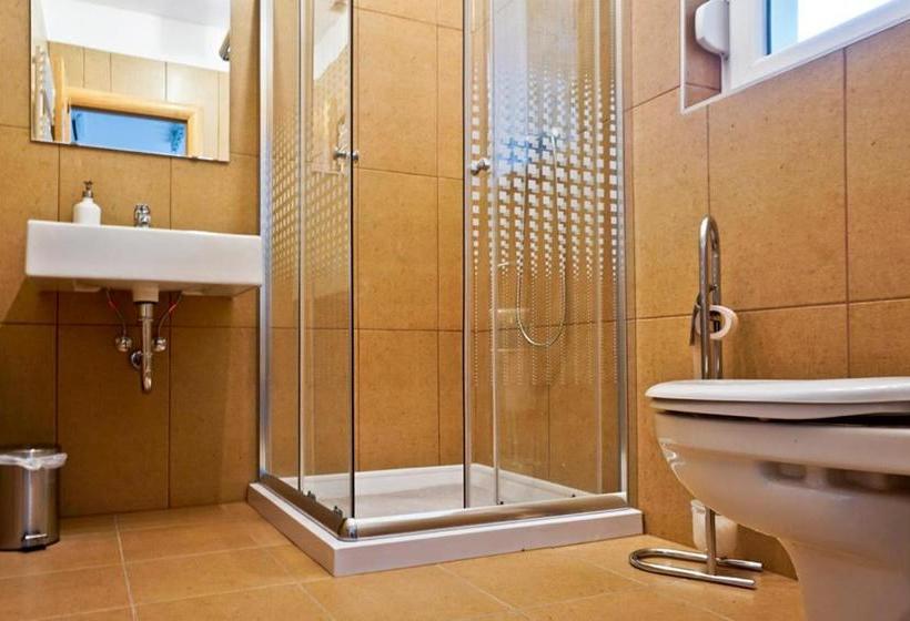 بنسيون Völgy Vendégház