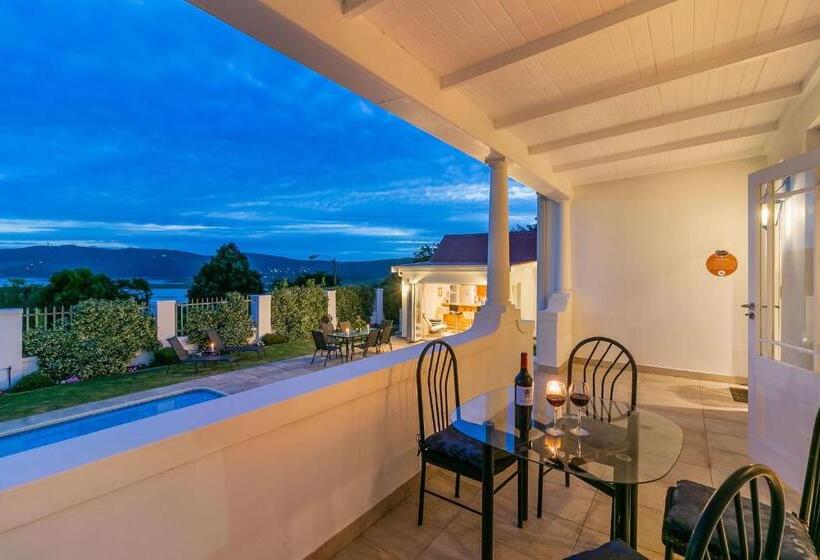 Пансион Westhill Luxury Guest House