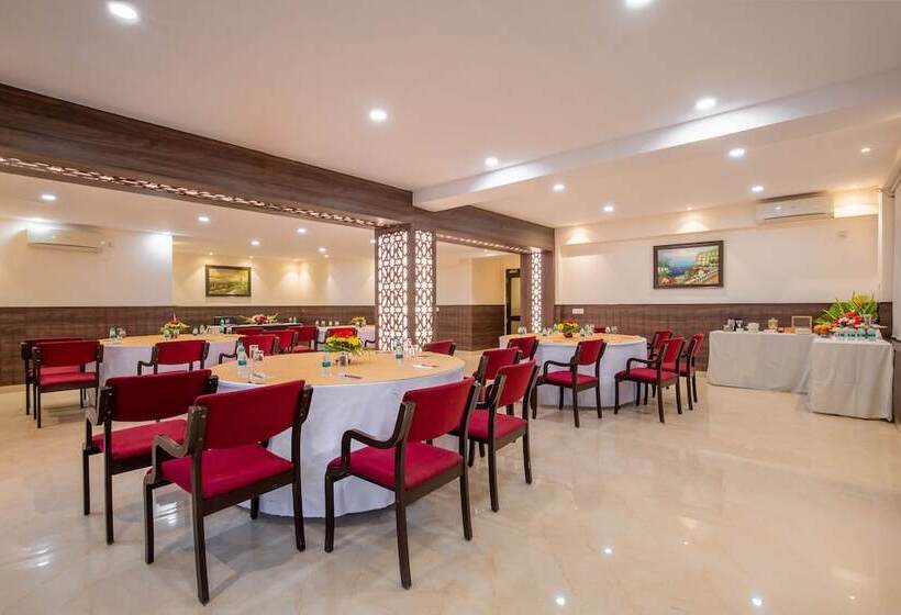 Rosewood Apartment Hotel Pantnagar