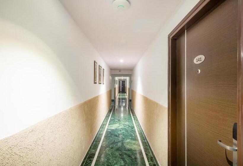 Rosewood Apartment Hotel Pantnagar