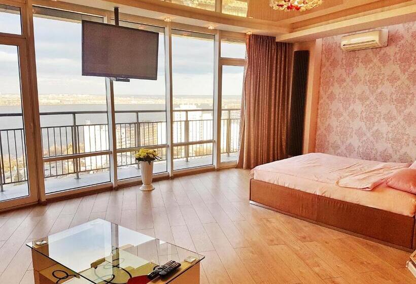 Best Apartments In Most City, River View