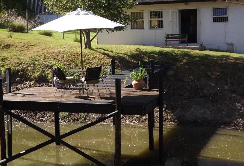 فندق Brambleberry Farm