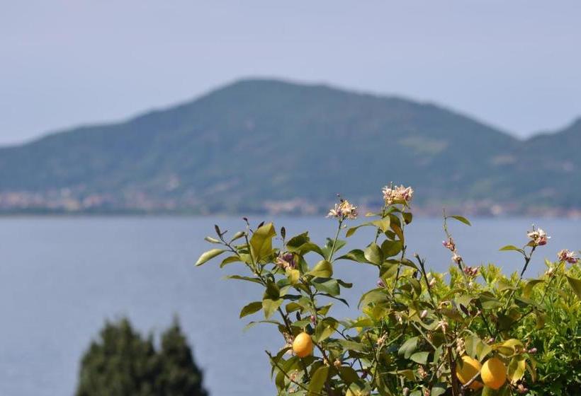 בית מלון כפרי Castello Oldofredi