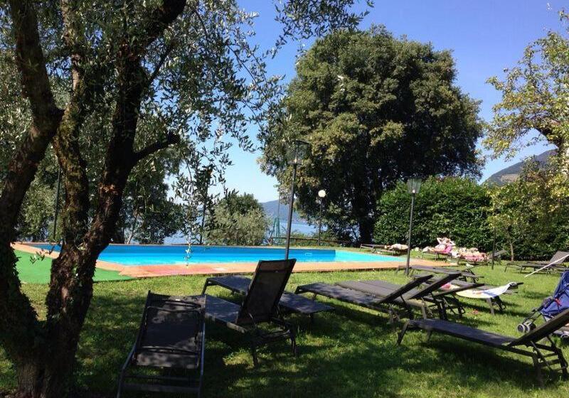 בית מלון כפרי Castello Oldofredi