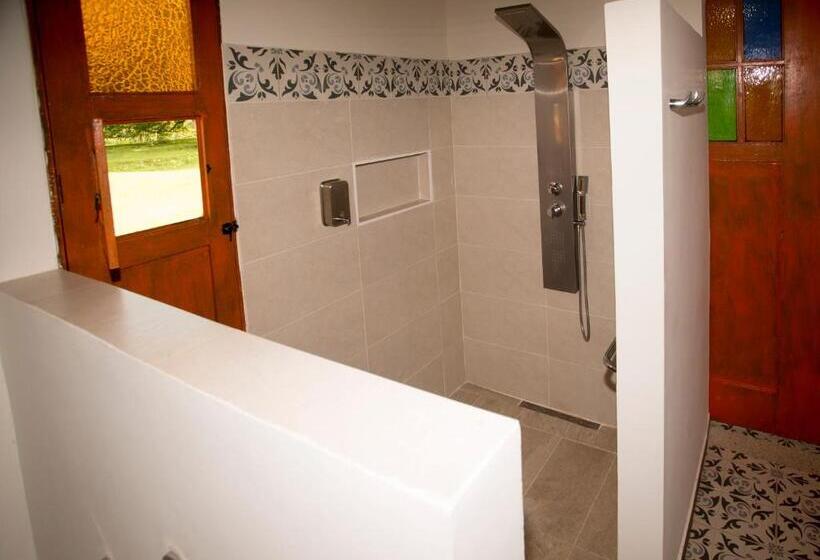 هتل Hacienda El Samán