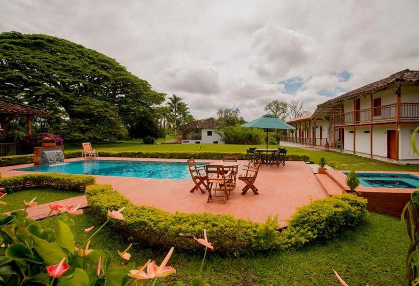 هتل Hacienda El Samán