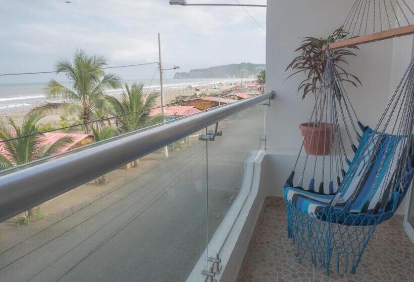 هتل Margaritas Palace