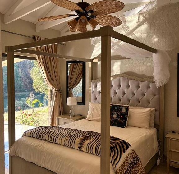 فندق Silver Mist Resort, Haenertsburg