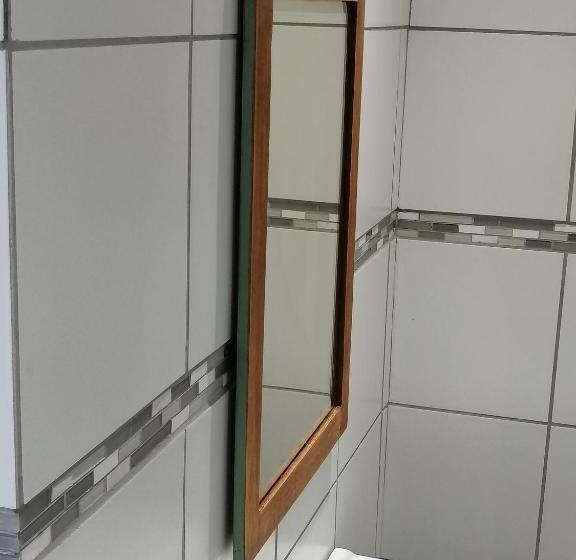 פנסיון Aviento Guesthouse