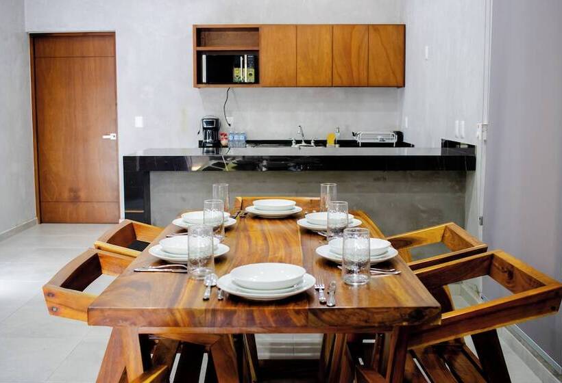 پانسیون Casa Tortuga Tulum Cenotes Park Inclusive