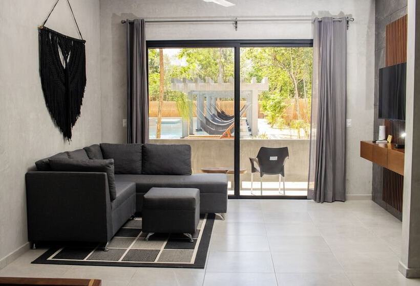 پانسیون Casa Tortuga Tulum Cenotes Park Inclusive