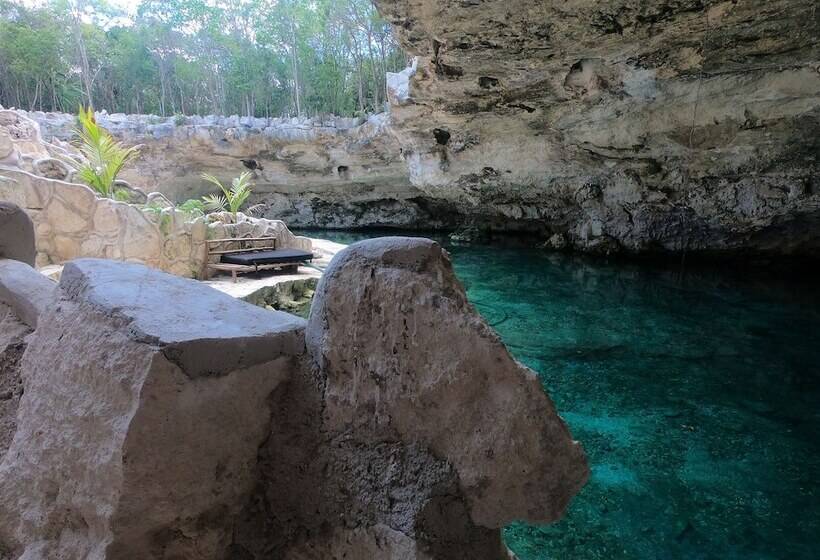 پانسیون Casa Tortuga Tulum Cenotes Park Inclusive