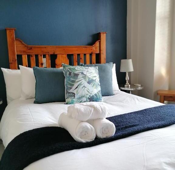 بنسيون De Akker Guest House