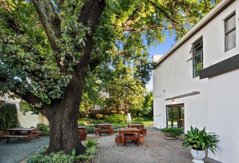 بنسيون De Akker Guest House