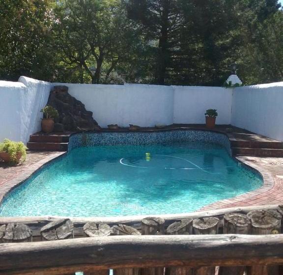 膳宿费 De Plaashuis