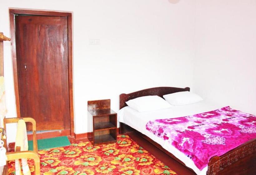 بنسيون Farah Guest Inn