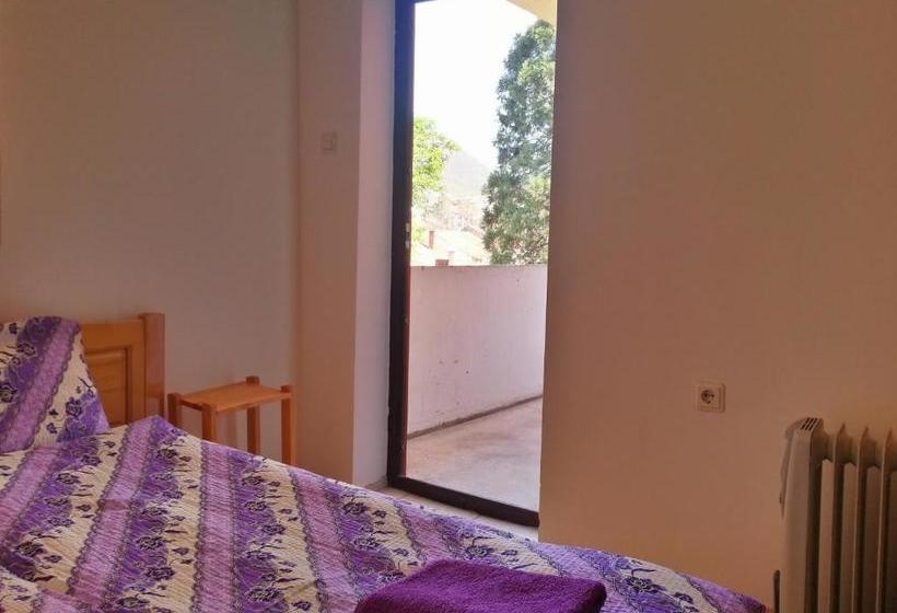 بنسيون Guest House Zora