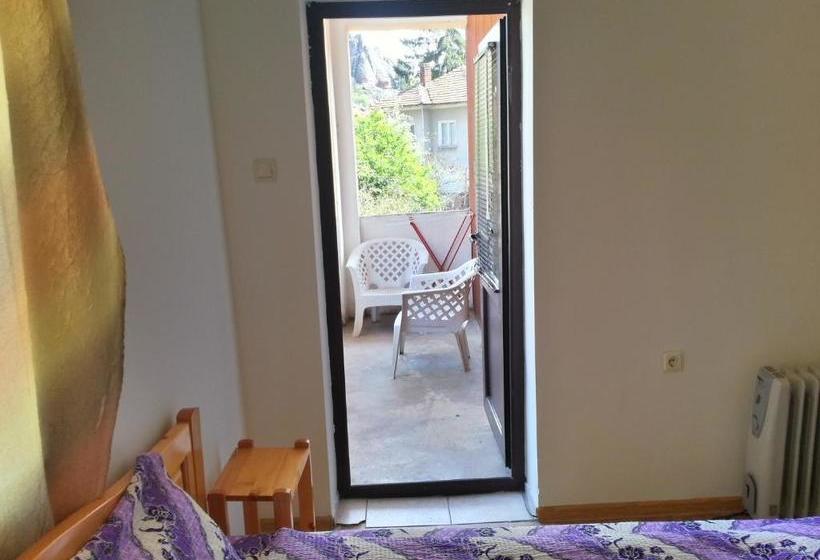 بنسيون Guest House Zora