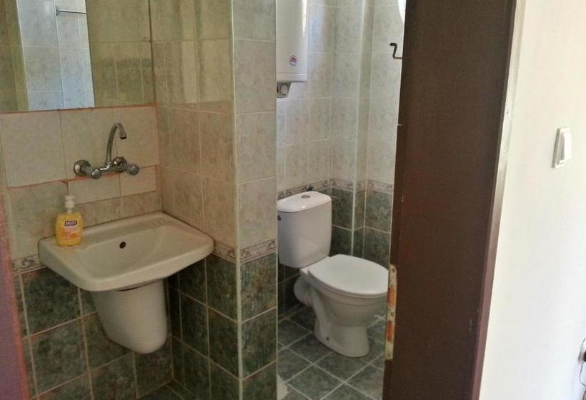 پانسیون Guest House Zora