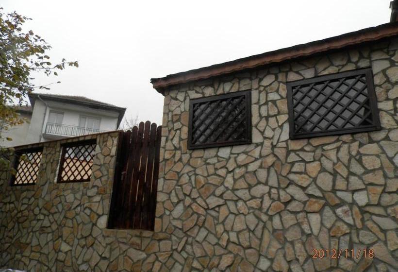 بنسيون Guest House Zora