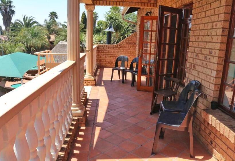 פנסיון Kairos Home