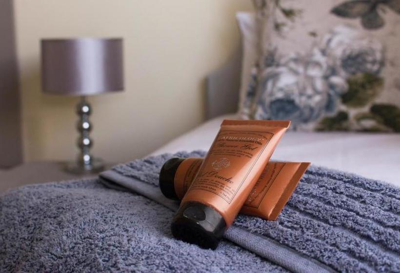 膳宿费 Lavender Lane