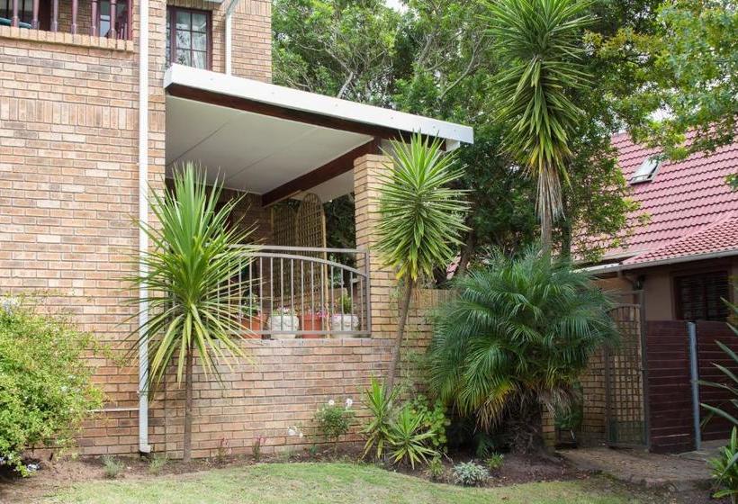 膳宿费 Lavender Lane