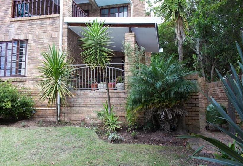 膳宿费 Lavender Lane