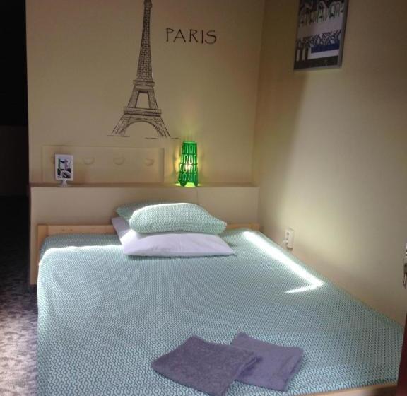 پانسیون Park Vendégház