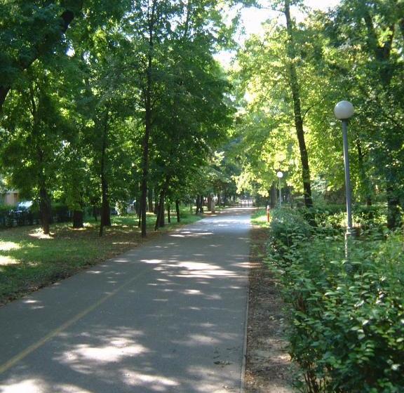 پانسیون Park Vendégház