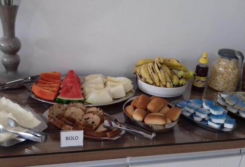 פנסיון Pousada Belezinha