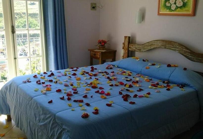 פנסיון Pousada D'amoras