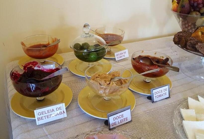 פנסיון Pousada D'amoras