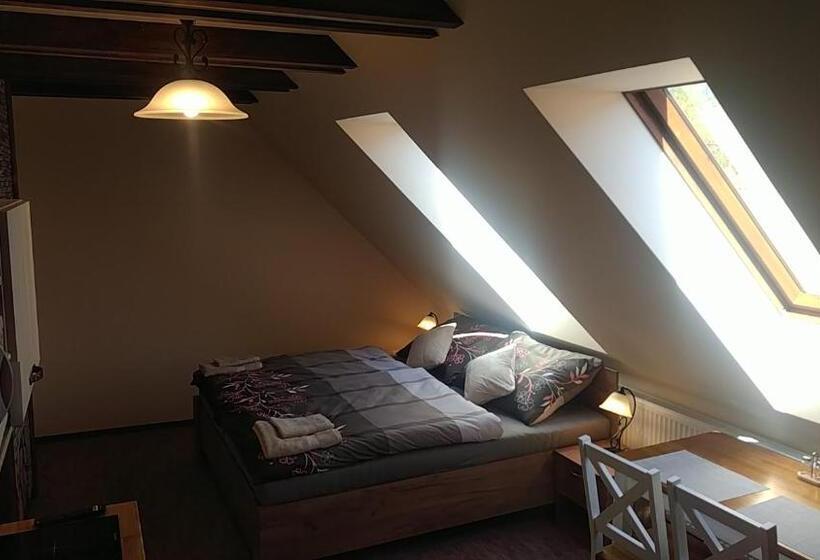 Пансион Privat Lena