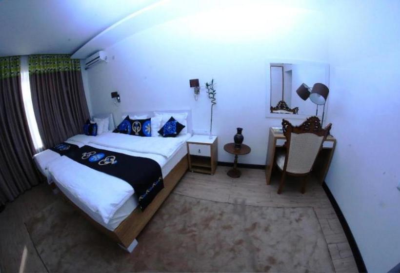 پانسیون Rohat