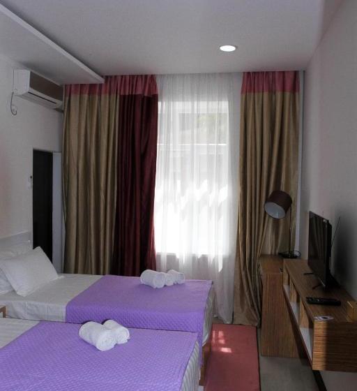 پانسیون Rohat