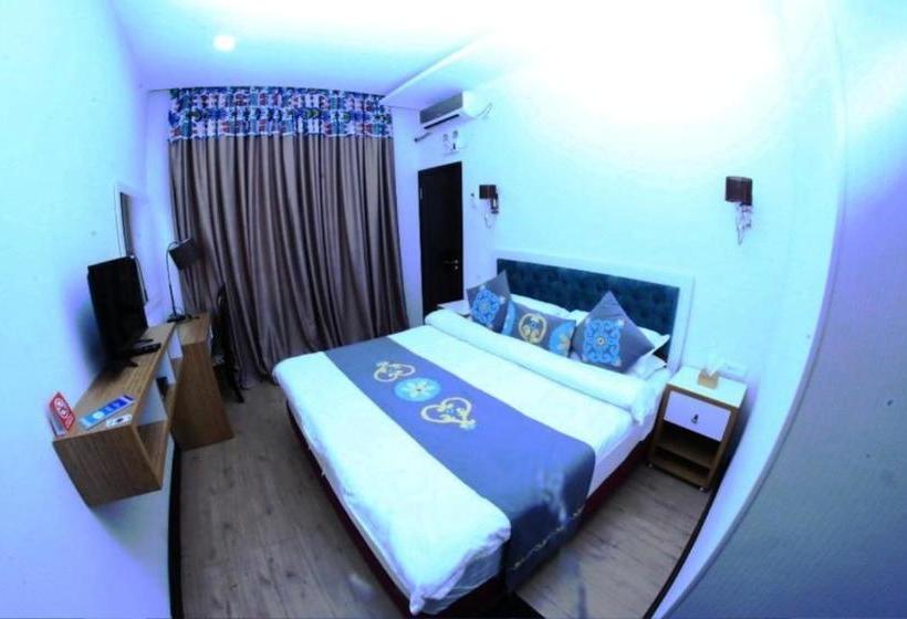 پانسیون Rohat