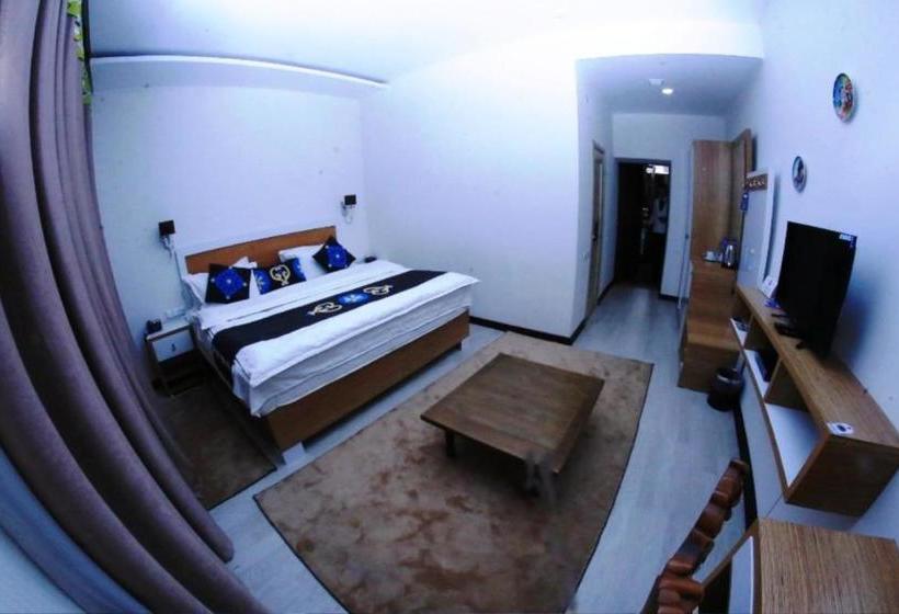 پانسیون Rohat